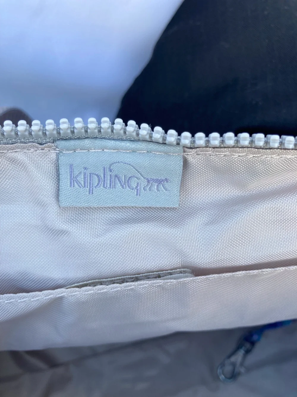 Kipling Cyrene Satchel/Crossbody Bag /Vibrant Swirl Watercolor Pattern /Like New - Picture 5 of 11
